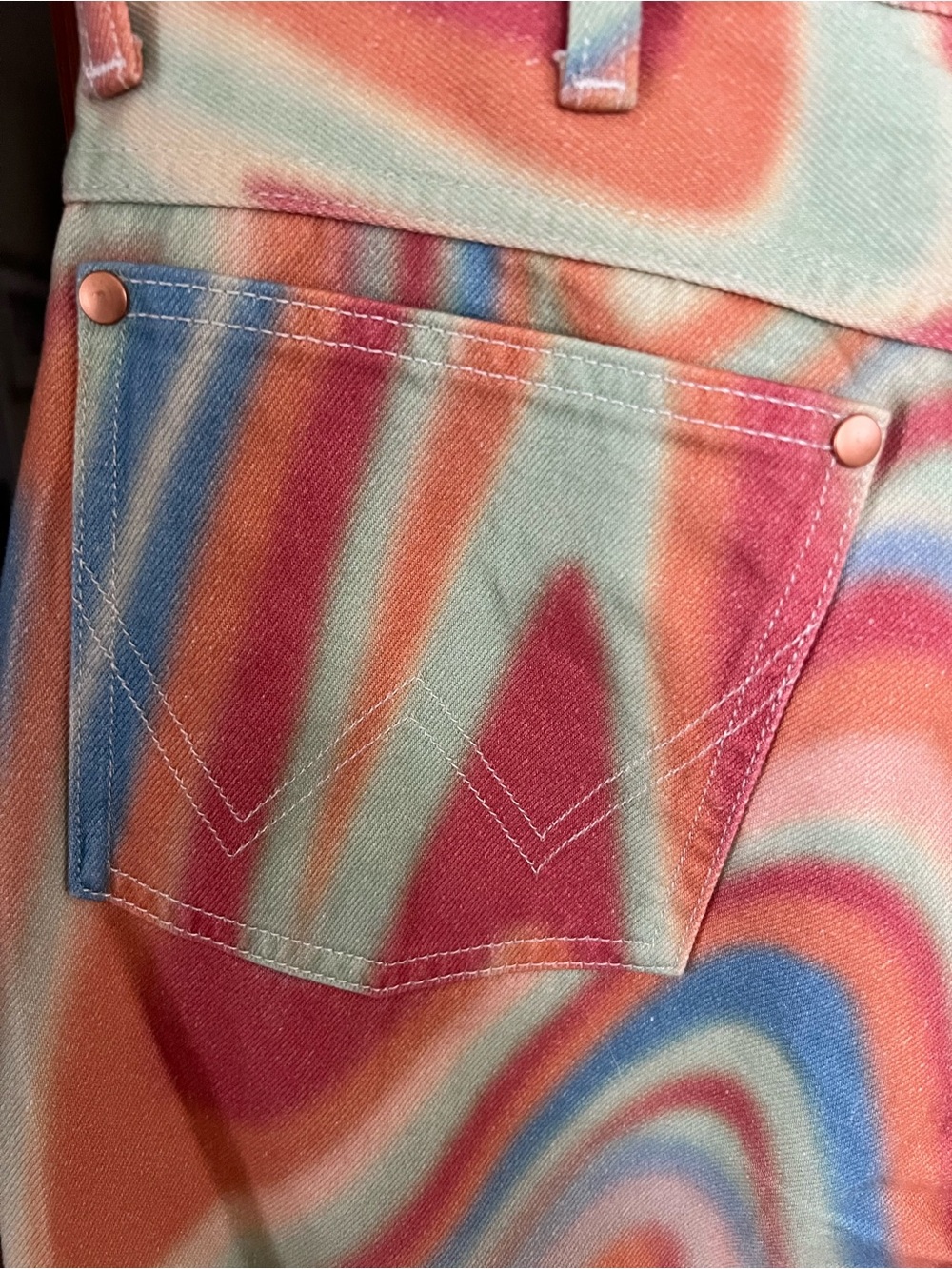 Wrangler Waves WILD WEST 603
HIGH RISE STRAIGHT W30 L28 - Picture 8 of 15